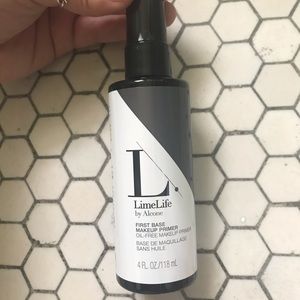 Limelife face primer